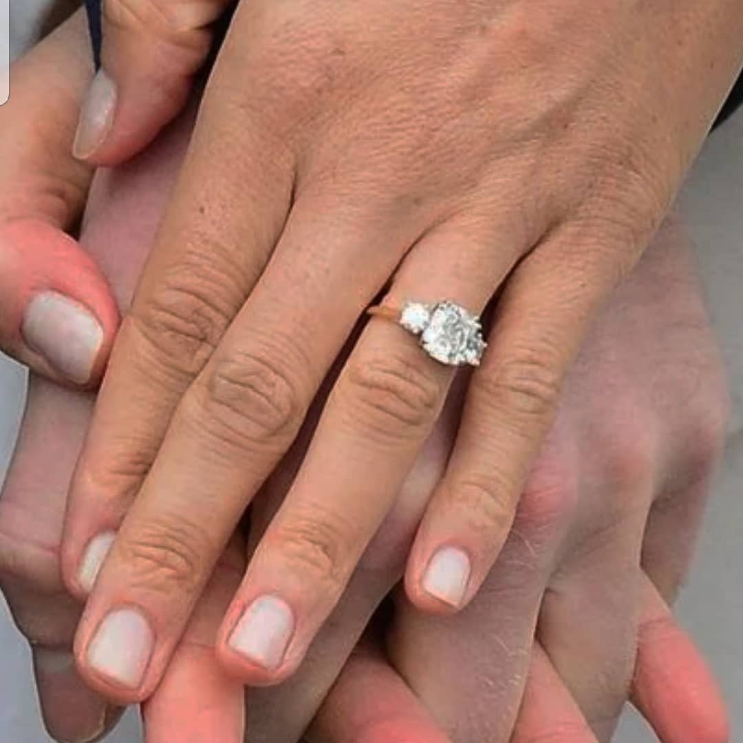 Meghan Markle Wearing Princess Diana's Earrings, Bracelet, Diamonds