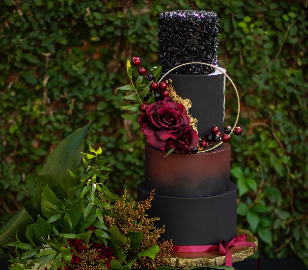 black wedding cake