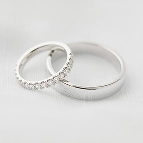 Hand made wedding rings in white gold. Make your own wedding rings