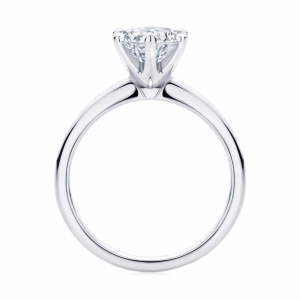 Round Solitaire Engagement Ring Platinum | Elegance