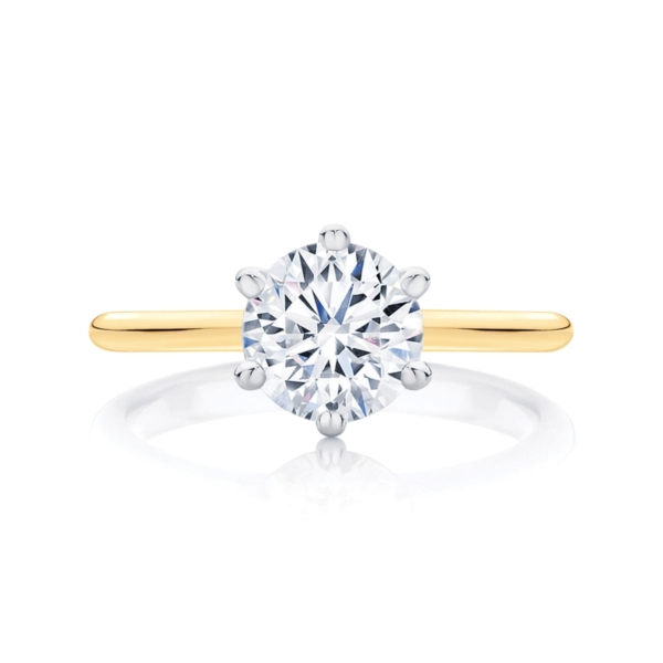 Round Solitaire Engagement Ring Yellow Gold | Elegance