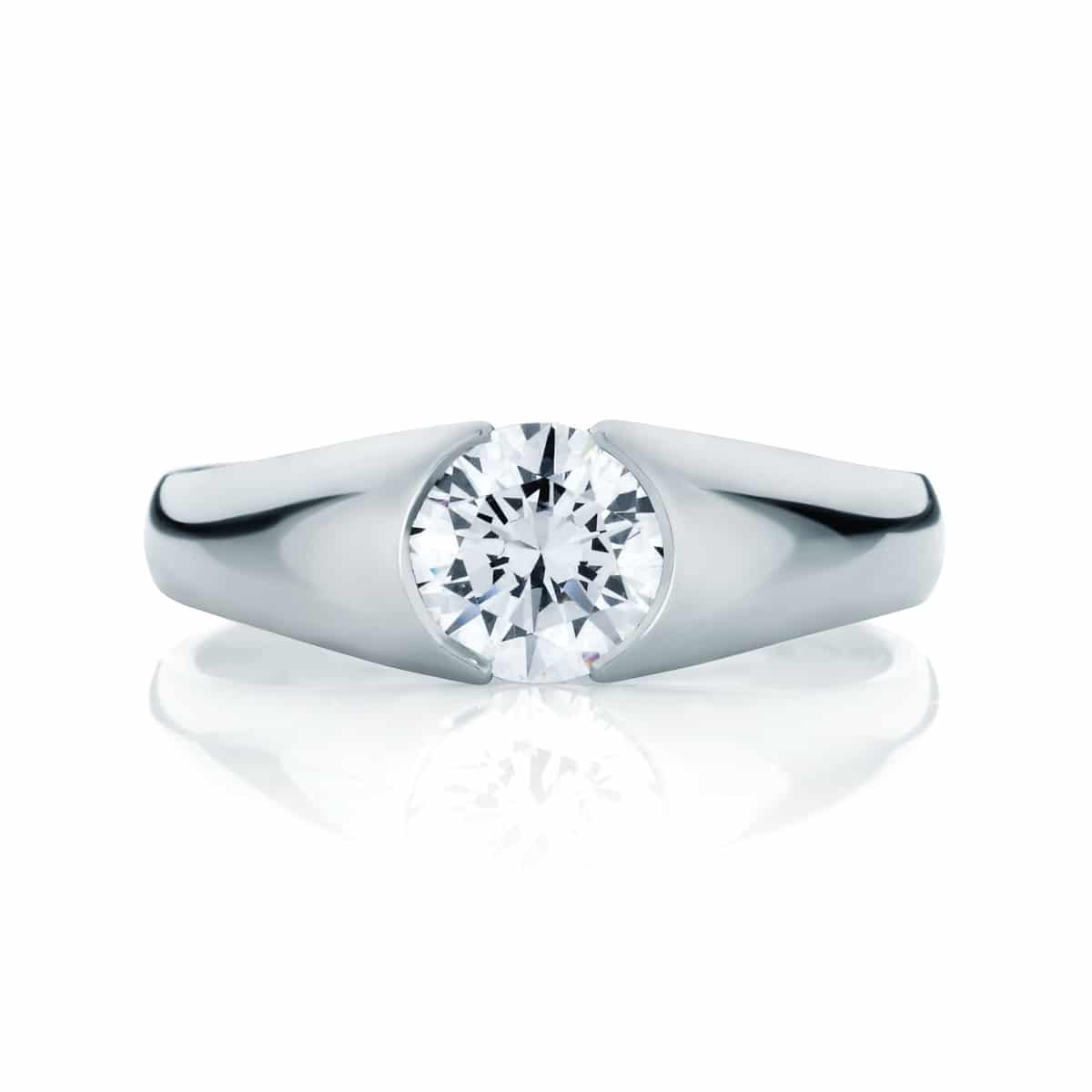 Round Solitaire Engagement Ring White Gold | Waterlilly
