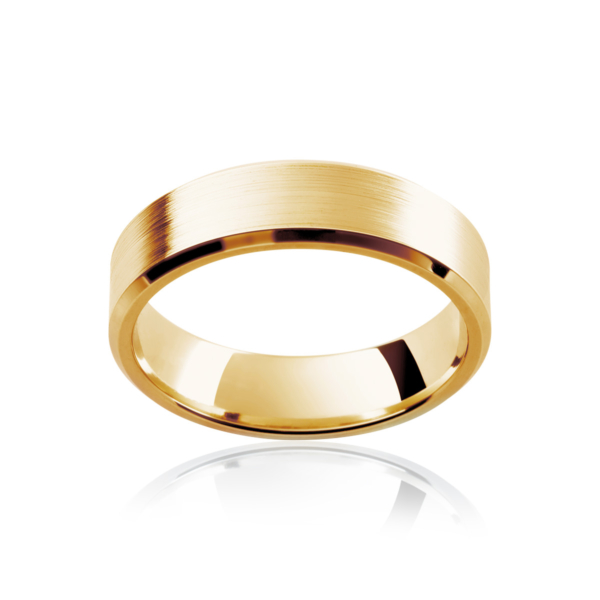 Mens Yellow Gold Wedding Ring|Bevelled Edge