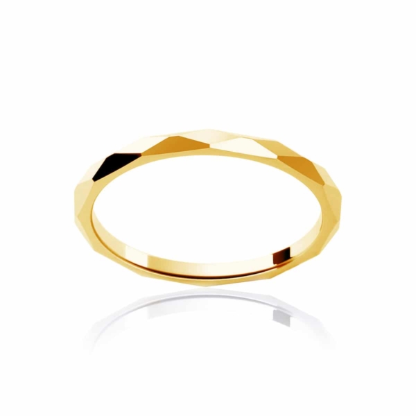 Womens Classic Yellow Gold Wedding Ring|Fine Faceted