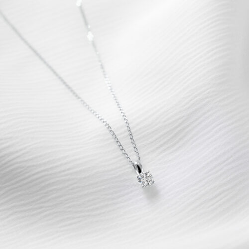 Platinum discount necklace design