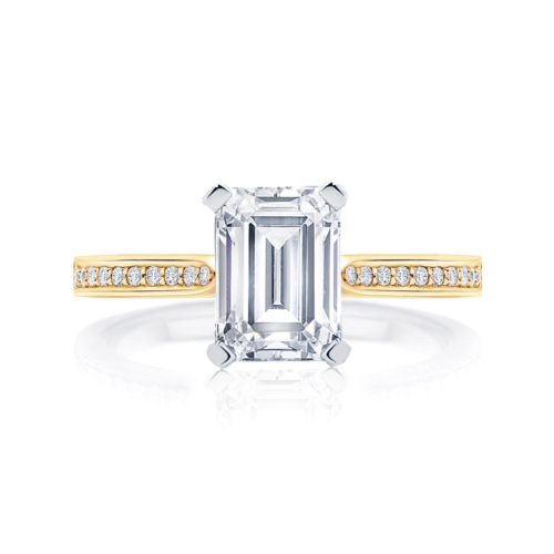 Engagement Ring emerald cut diamond with side diamonds