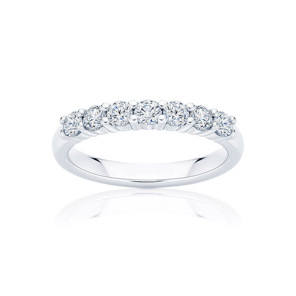 Bachelor 2023 Diamond Ring in Platinum | Harmony