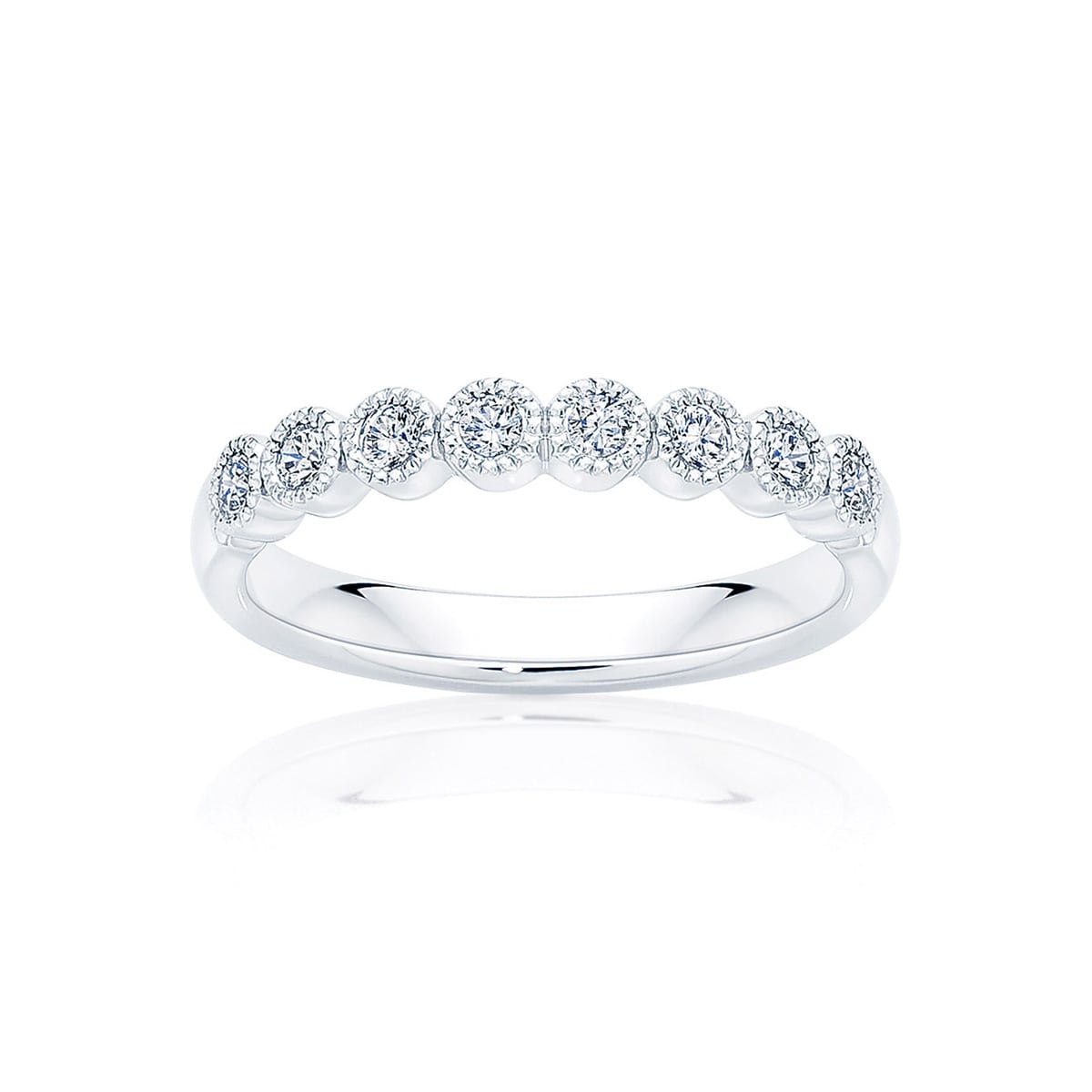 Womens Vintage Diamond Wedding Ring in Platinum | Array