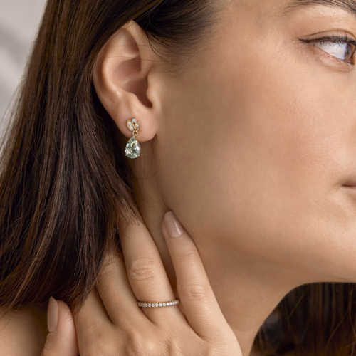 juni-diamond-studs-with-pear-sage-drop