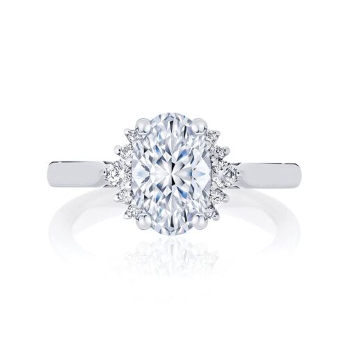 Oval Diamond with Side Stones Ring in Platinum | Nouvelle Lune (Diamond)