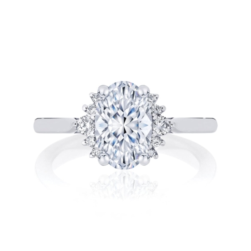 Oval Diamond with Side Stones Ring in Platinum | Nouvelle Lune (Diamond)