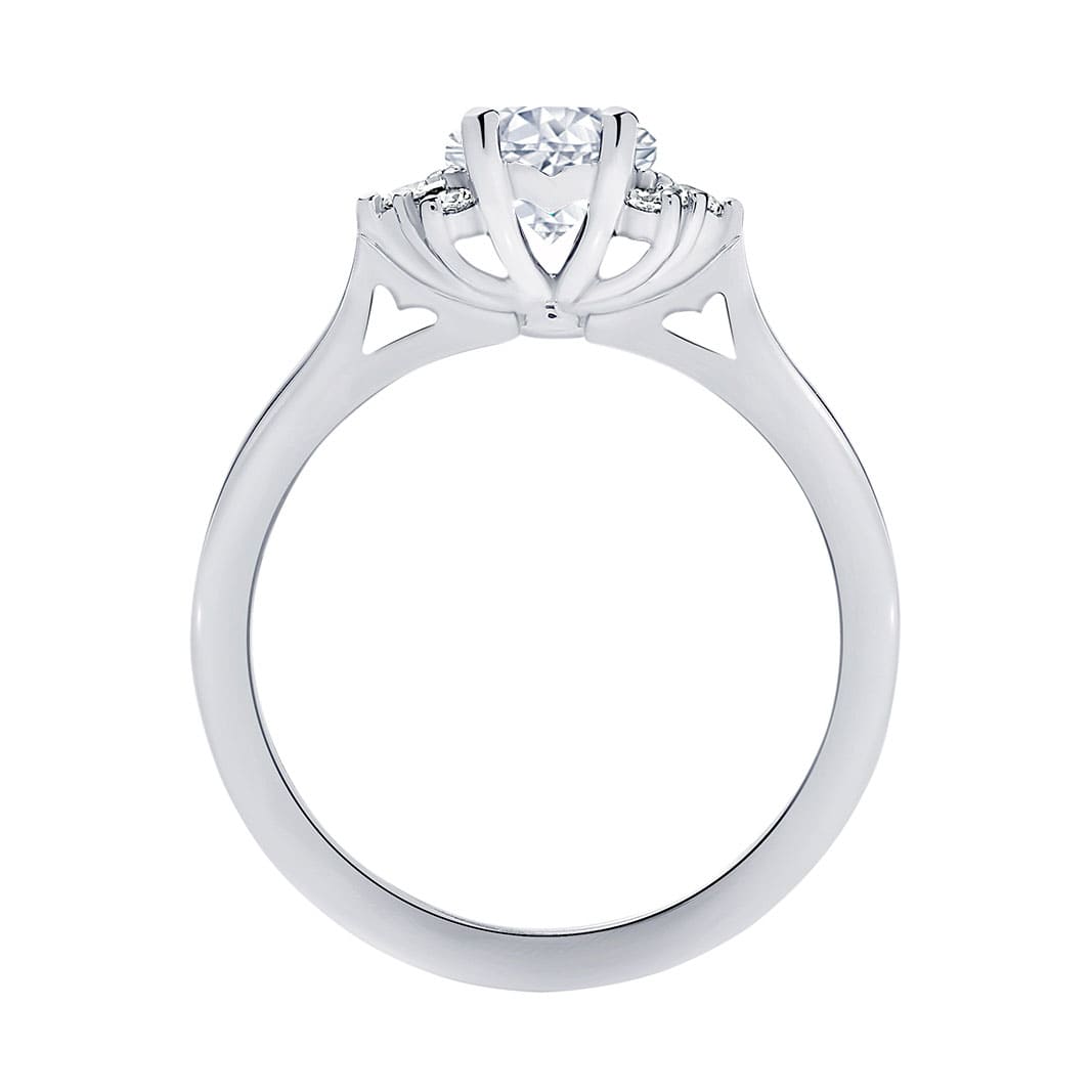 Oval Diamond with Side Stones Ring in White Gold | Nouvelle Lune (Diamond)