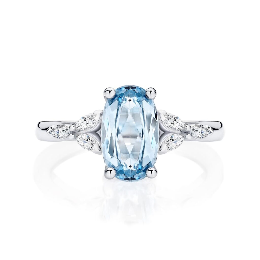 Oval Sapphire with Side Stones Ring in Platinum | Amalfi