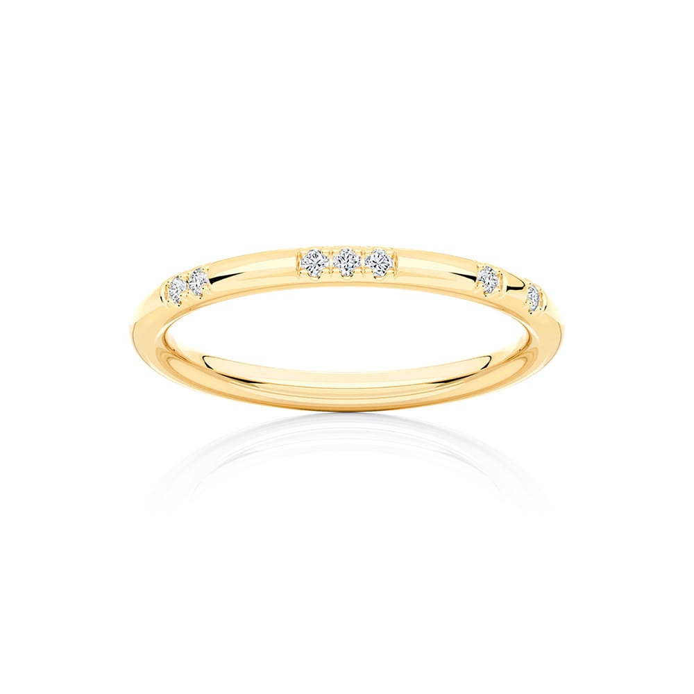 Diamond Classic Wedding Ring in Yellow Gold | Constellation