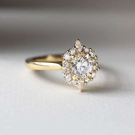 Discover Our Custom Engagement Ring Gallery