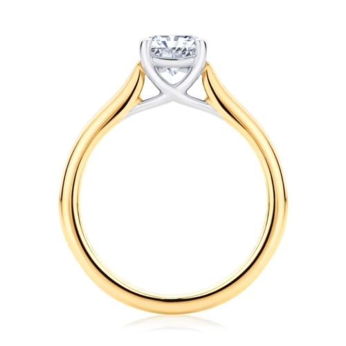 Diamond Solitaire Engagement Ring in Yellow Gold | Ballerina (Rect. Cushion)